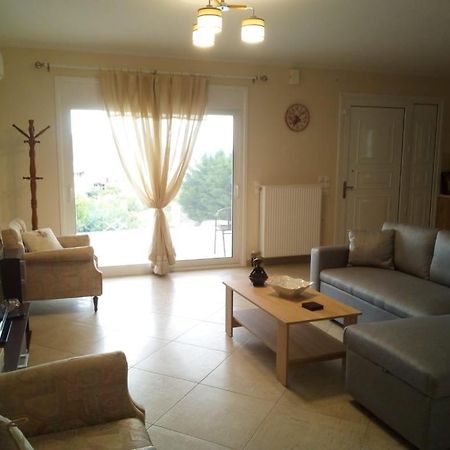 Aliveri Flat With Sea View Екстер'єр фото