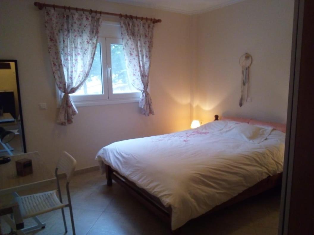 Aliveri Flat With Sea View Екстер'єр фото