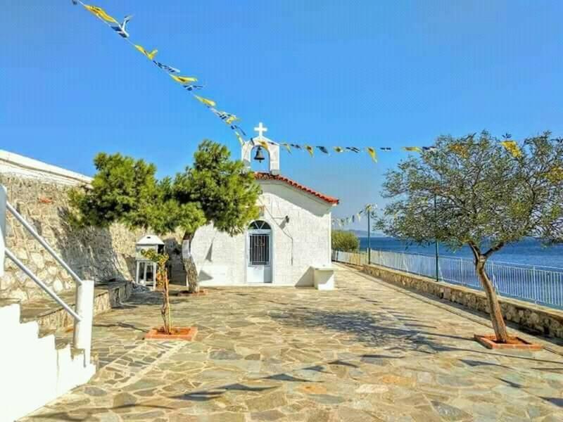 Aliveri Flat With Sea View Екстер'єр фото